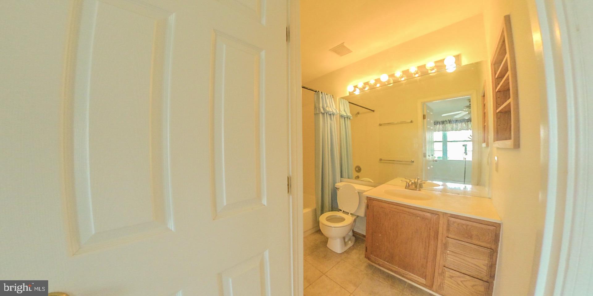 RIVER OAKS - Residential