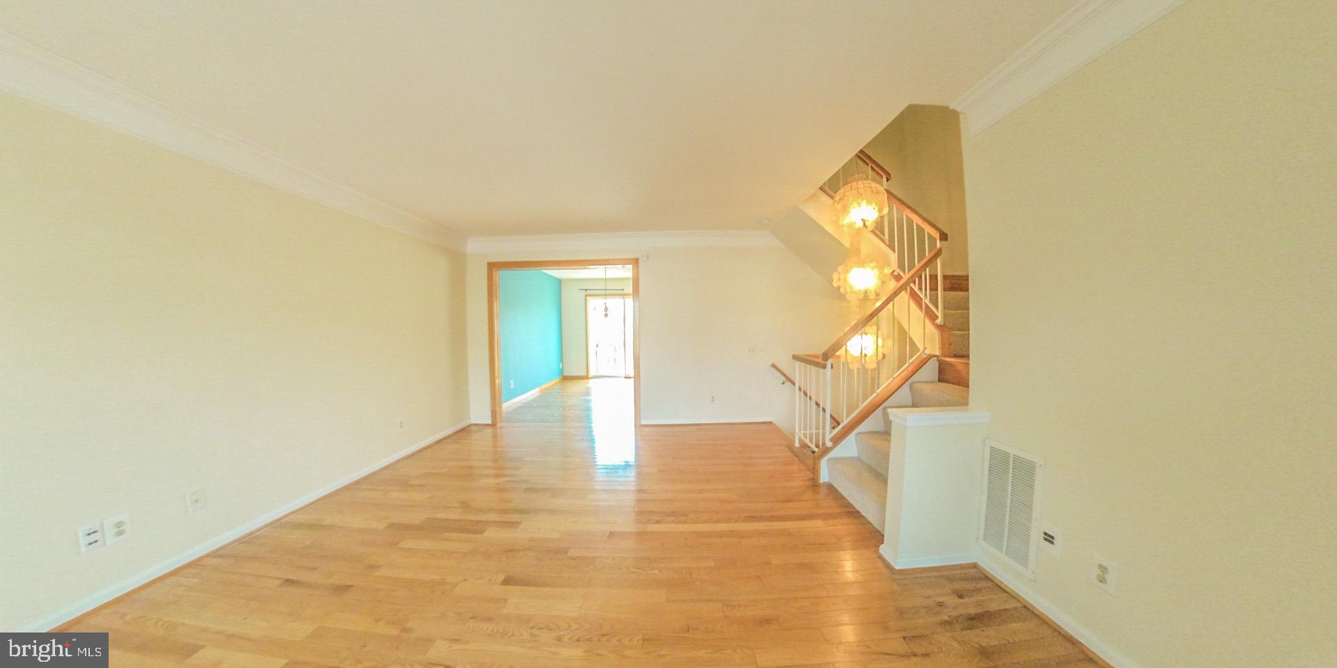 RIVER OAKS - Residential