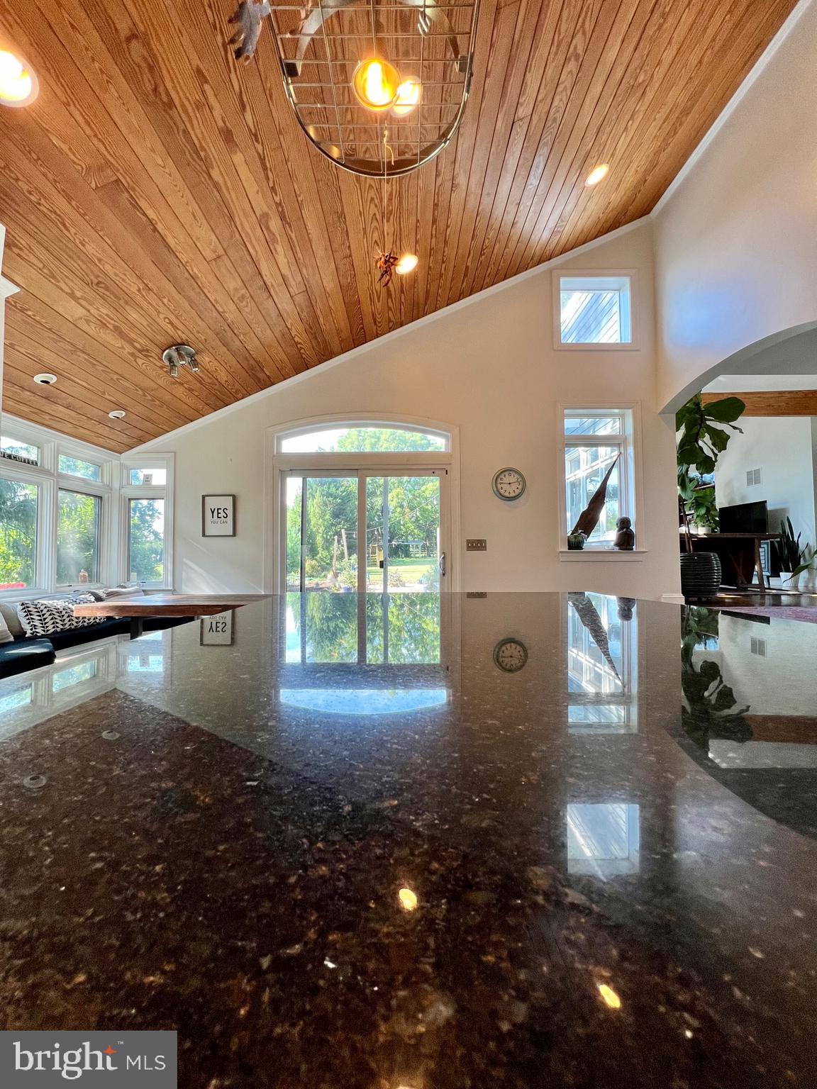 BROAD RUN FARMS - Residential Lease