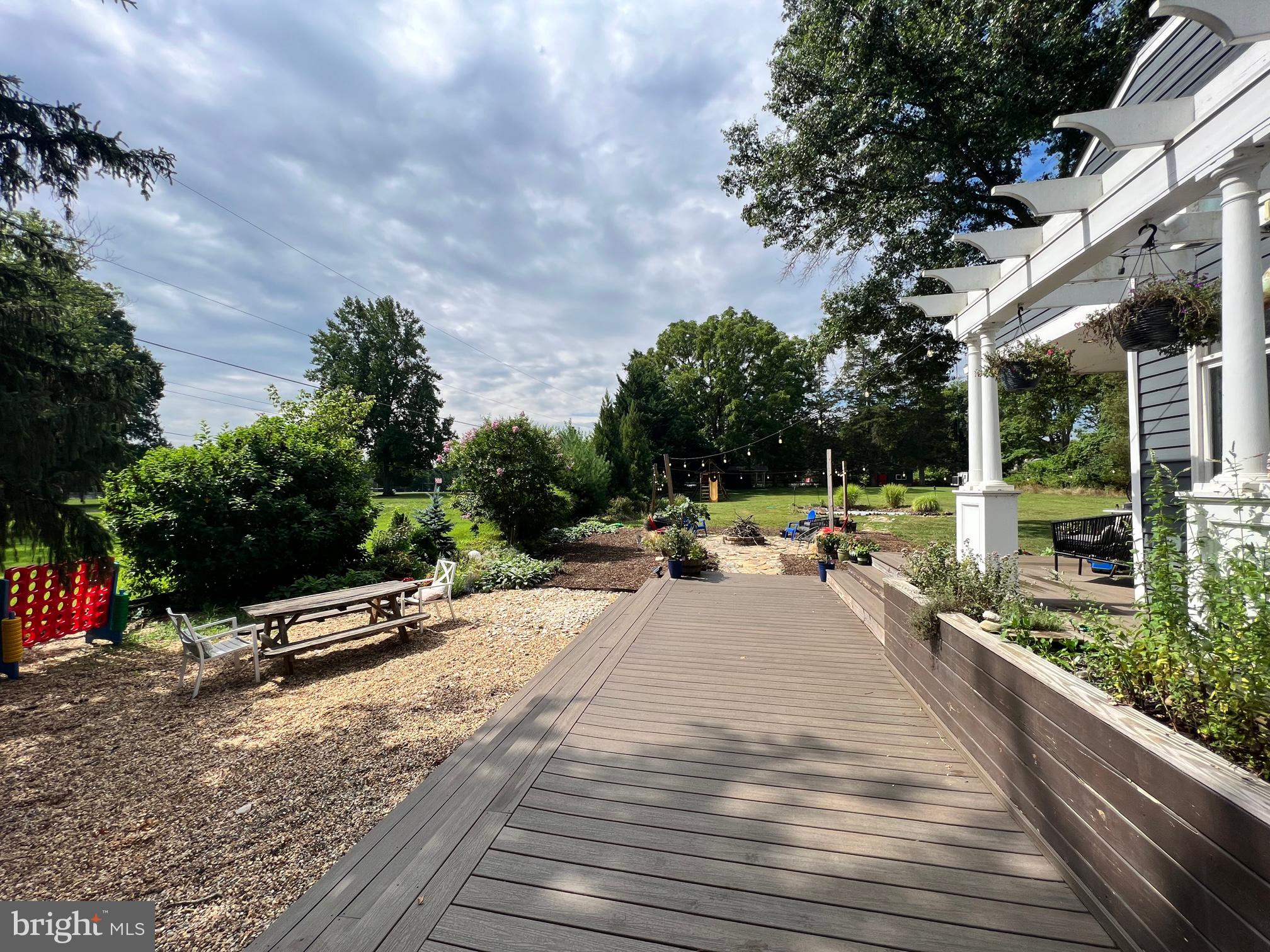 BROAD RUN FARMS - Residential Lease