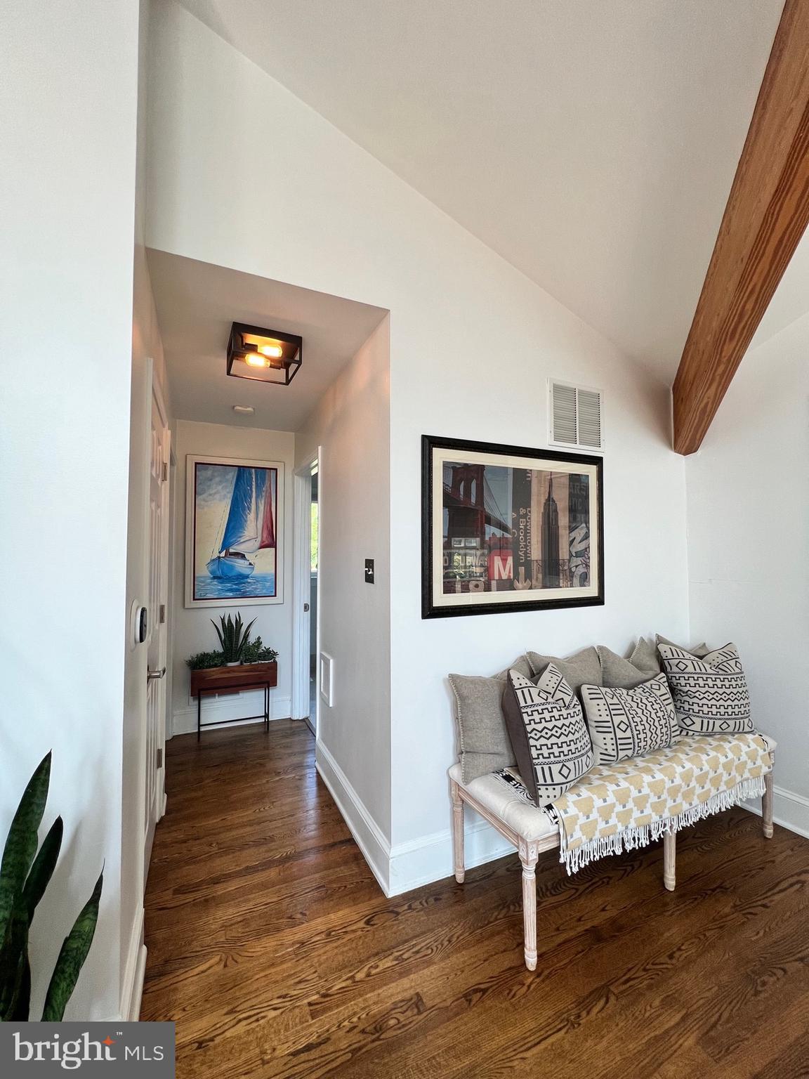 BROAD RUN FARMS - Residential Lease