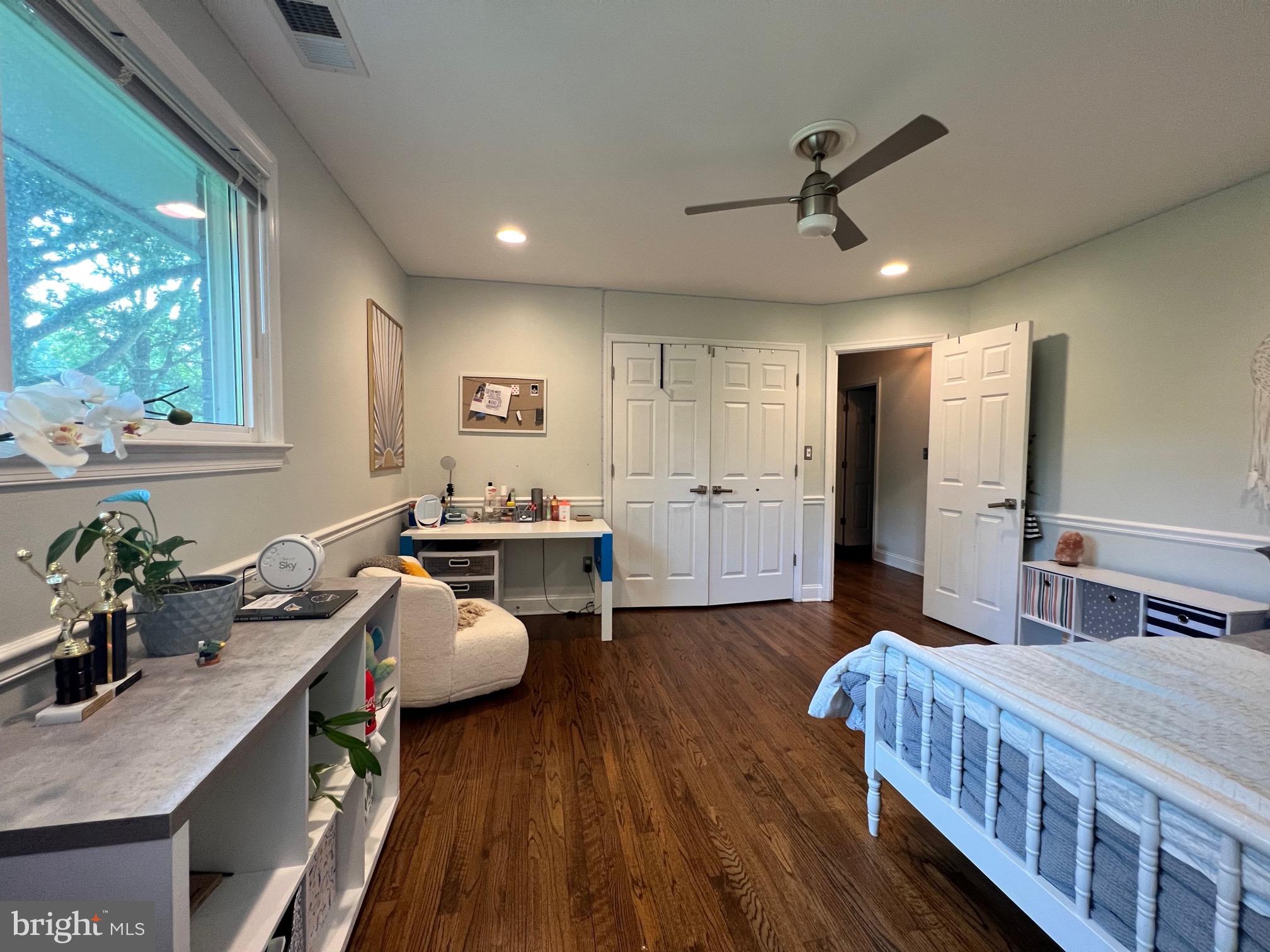 BROAD RUN FARMS - Residential Lease