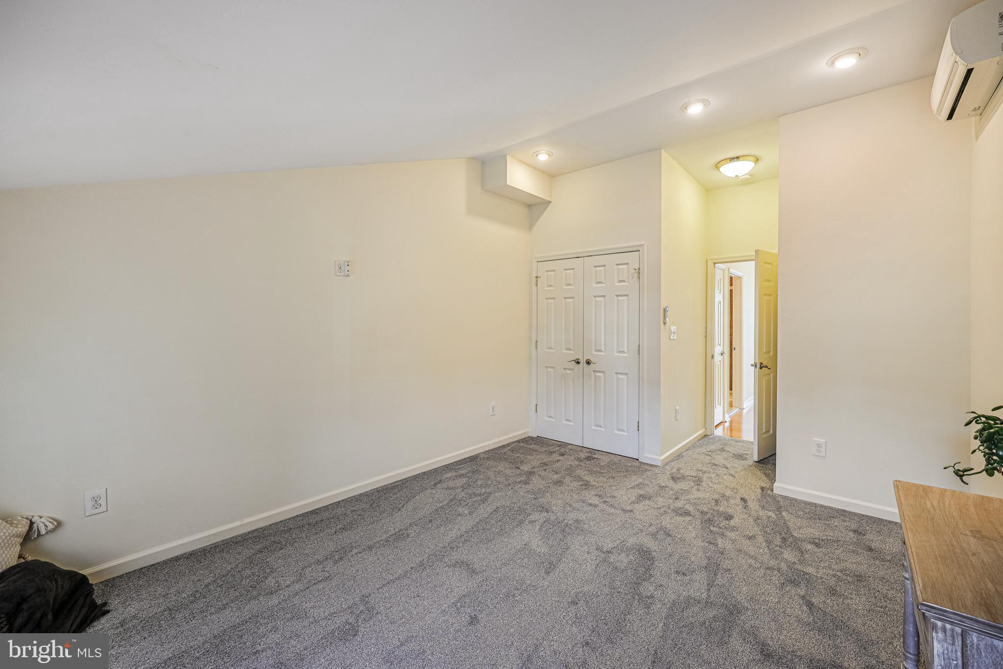 FELLS POINT HISTORIC DISTRICT - Residential