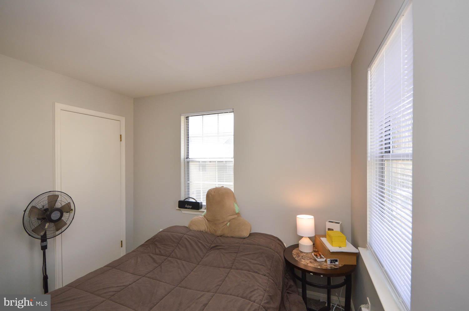 ARBORY CONDOS - Residential