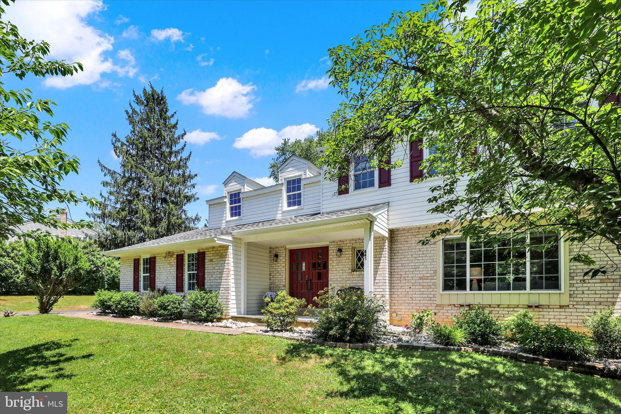 441 BARKER DRIVE