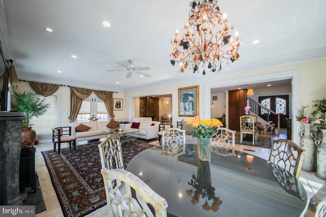 POTOMAC VILLAGE - Residential Lease