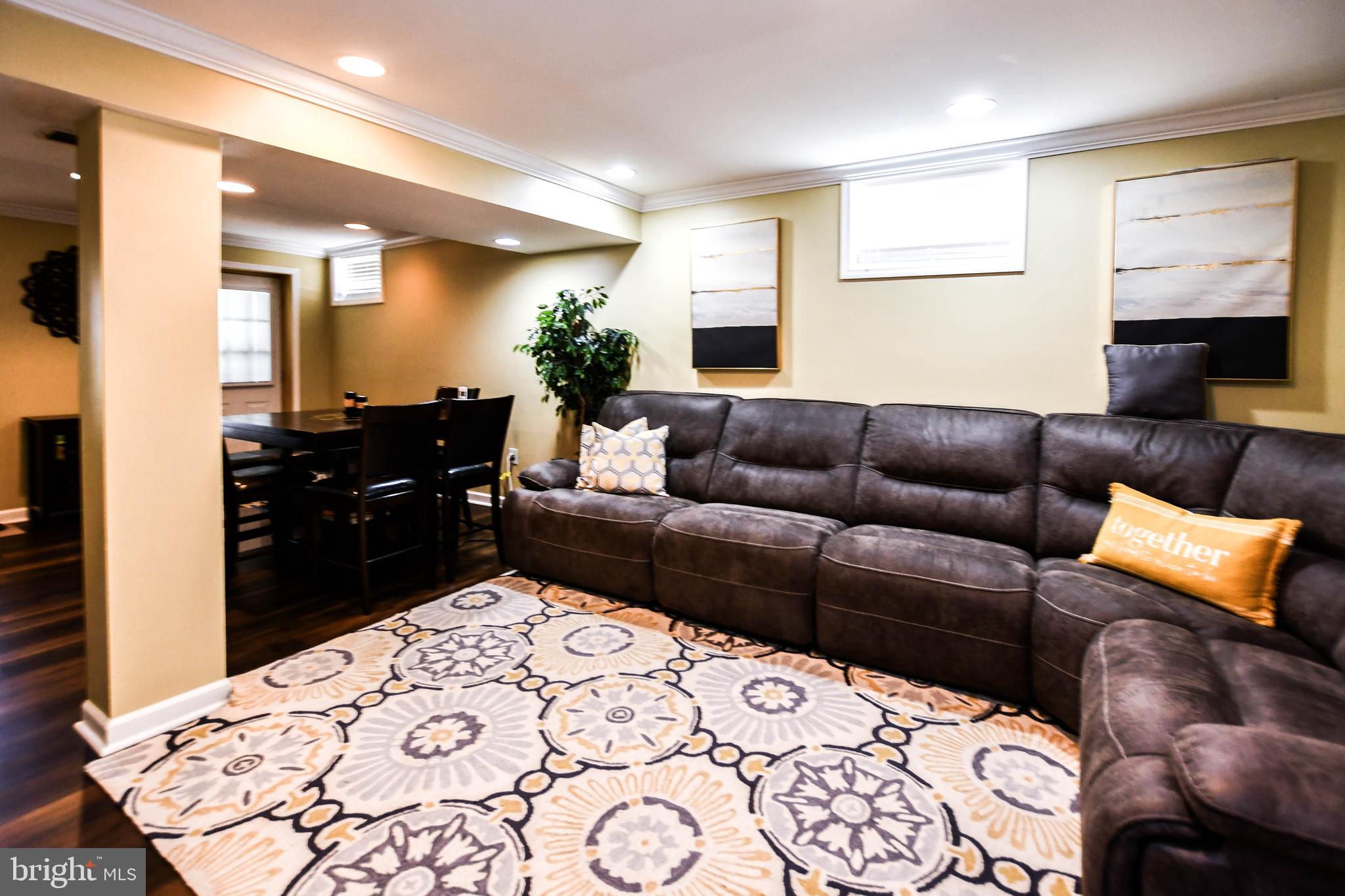 VISTA ESTATES EAST - Residential