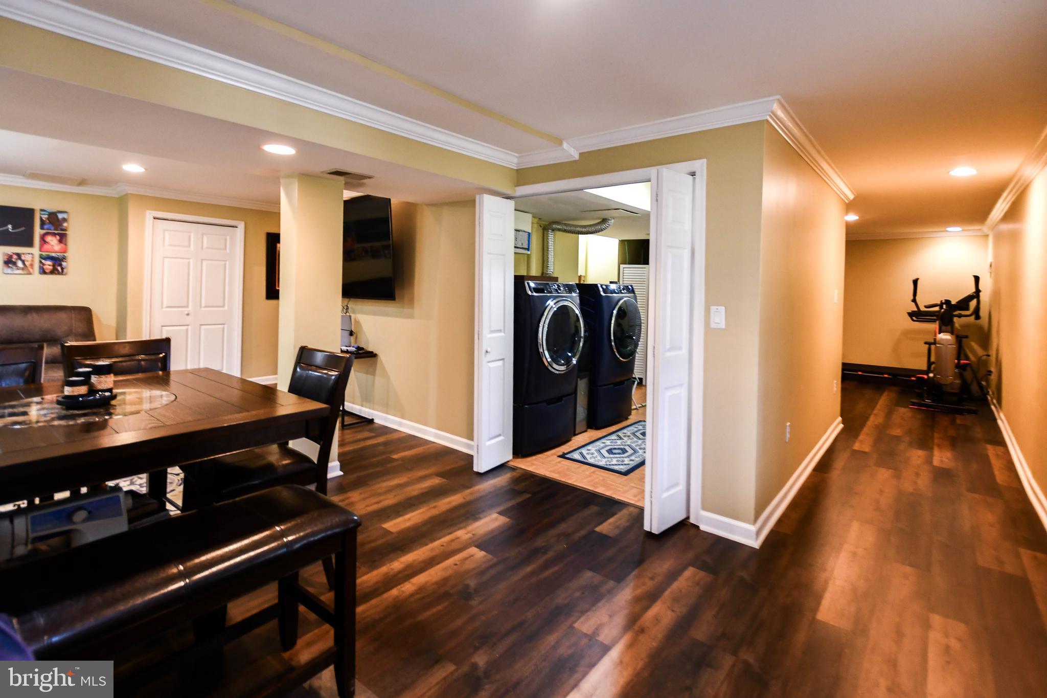 VISTA ESTATES EAST - Residential