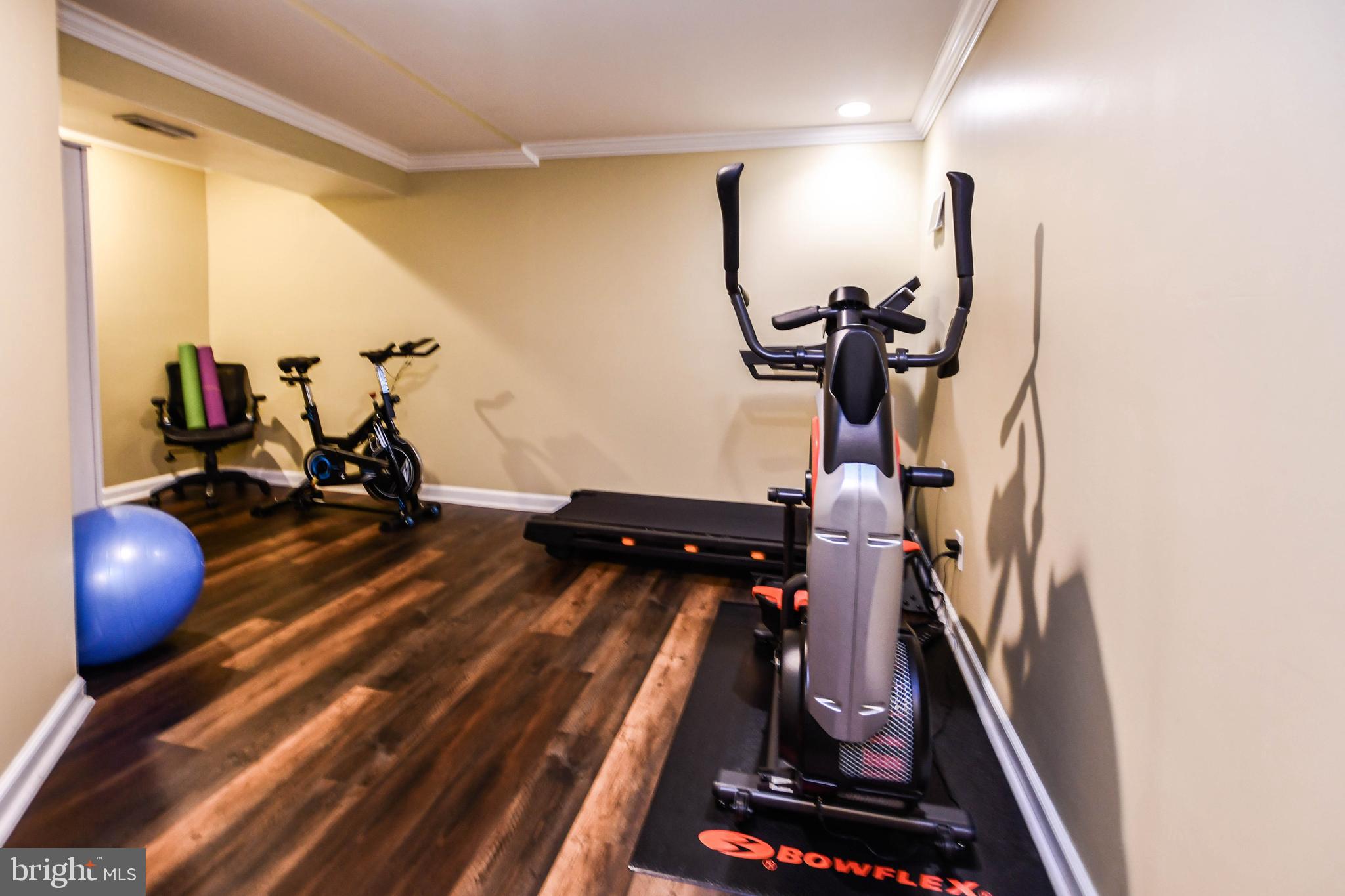 VISTA ESTATES EAST - Residential