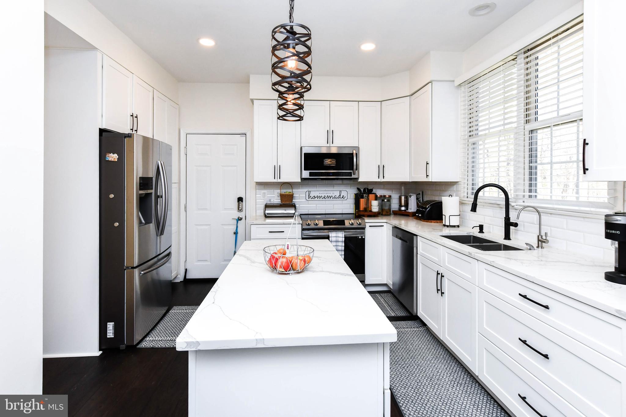 VISTA ESTATES EAST - Residential