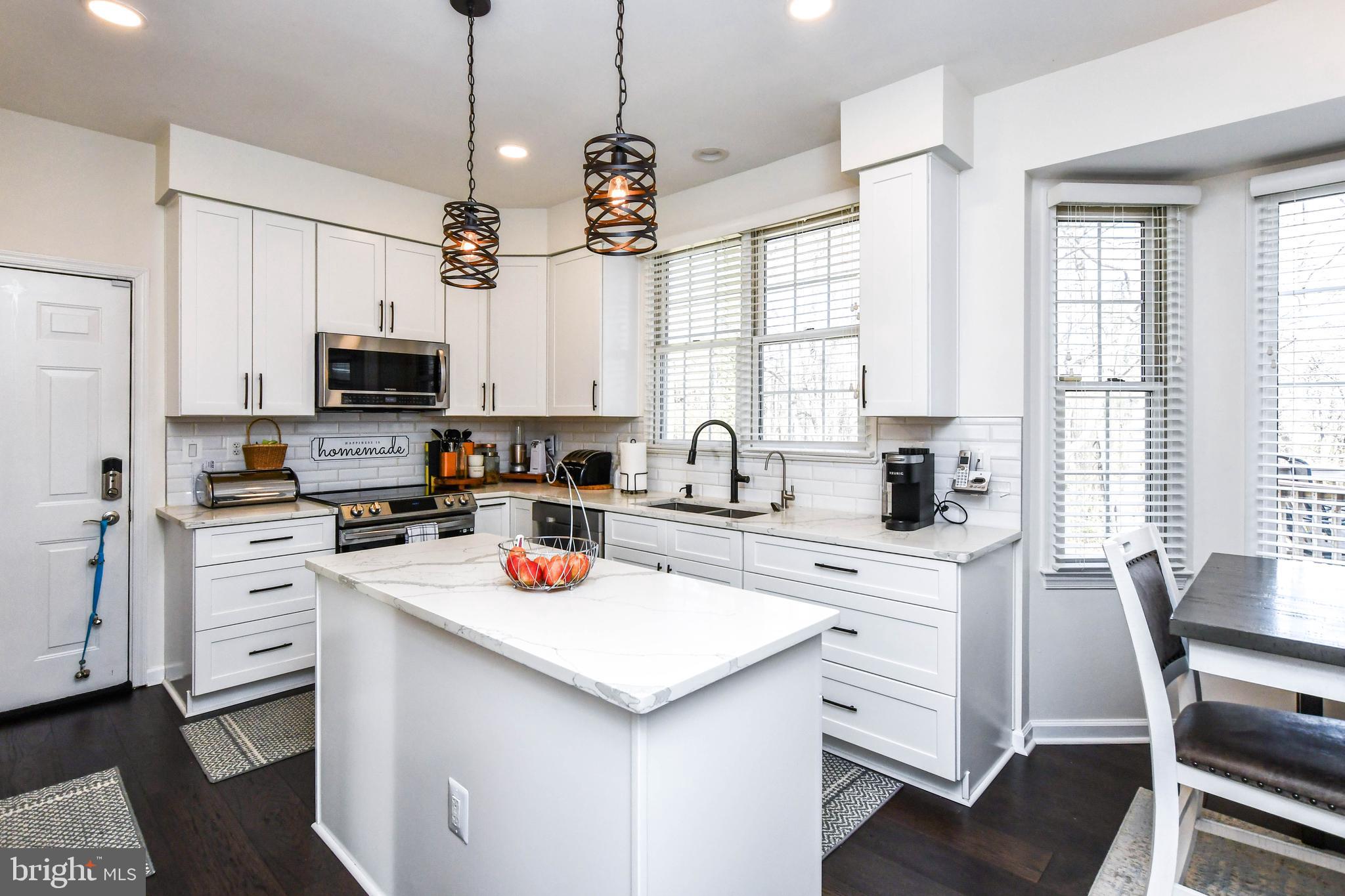 VISTA ESTATES EAST - Residential