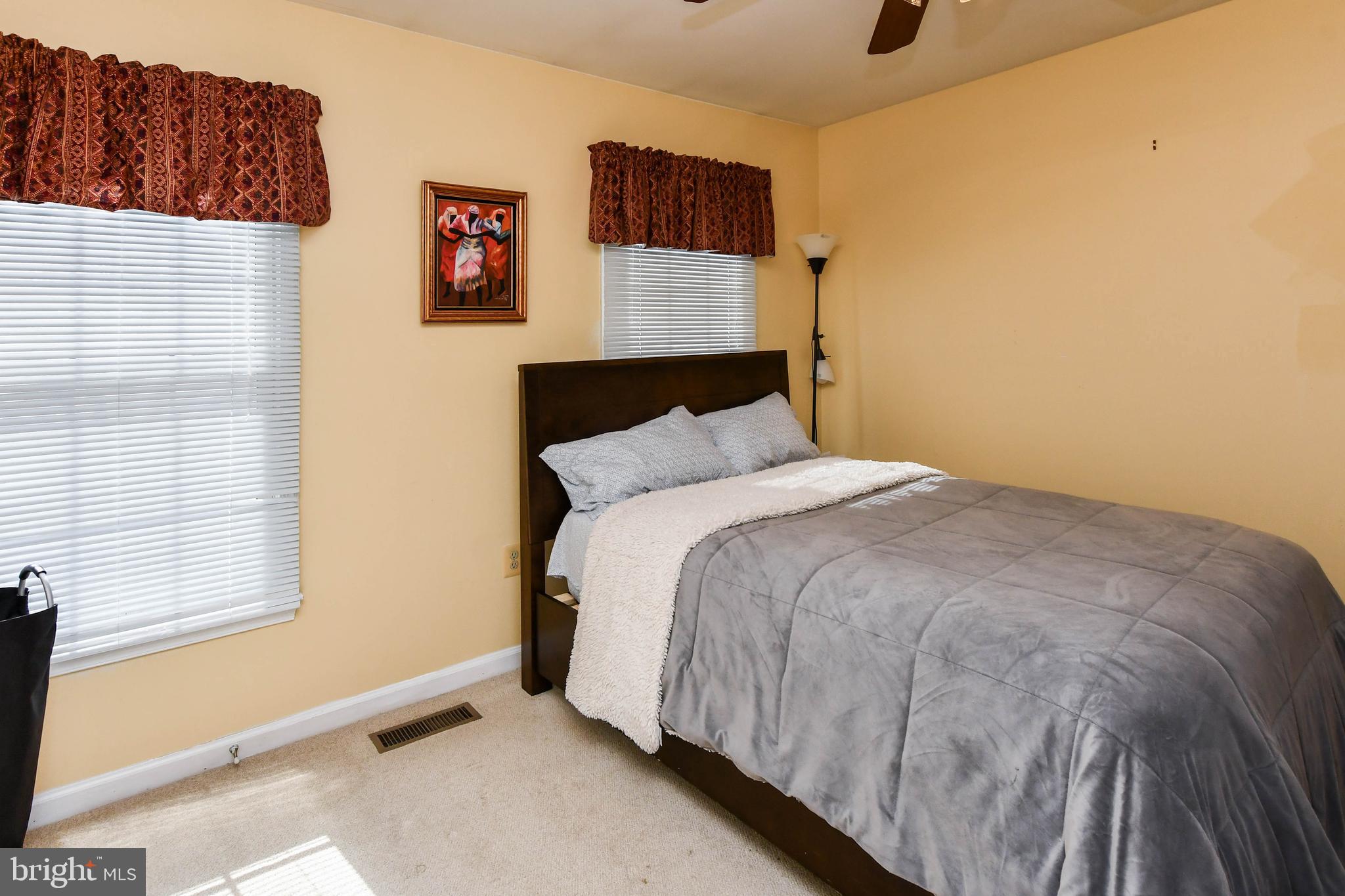 VISTA ESTATES EAST - Residential