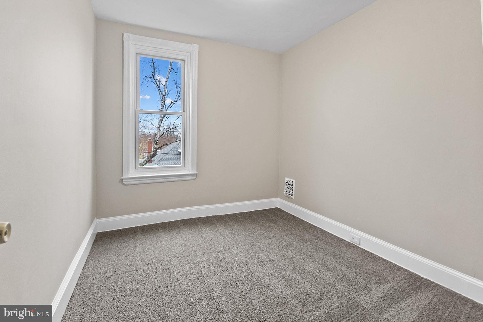 COLLINGDALE - Residential