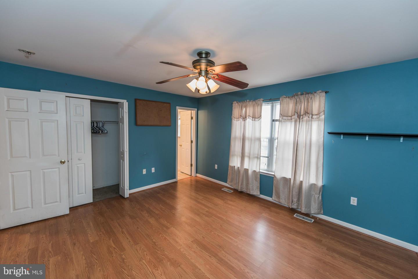 CLUBHOUSE MANOR - Residential