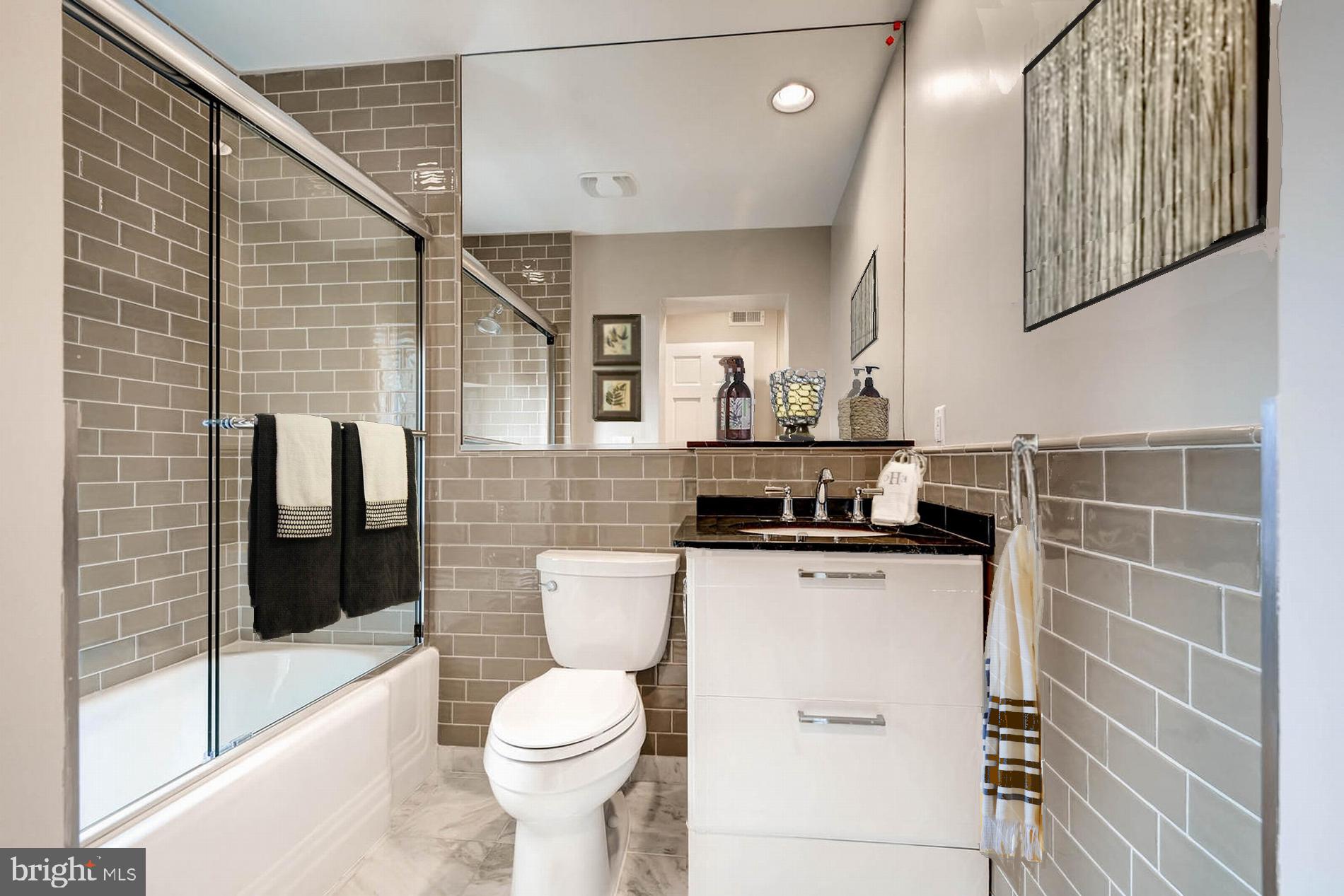 MOUNT VERNON PLACE HISTORIC DISTRICT - Residential Lease