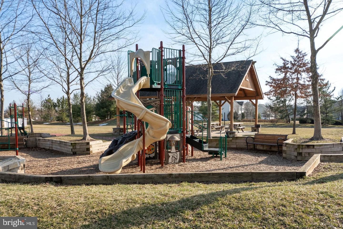 SNOWDEN BRIDGE - Residential Lease