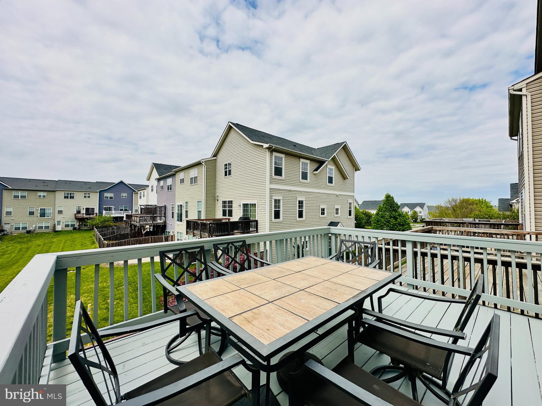 SNOWDEN BRIDGE - Residential Lease