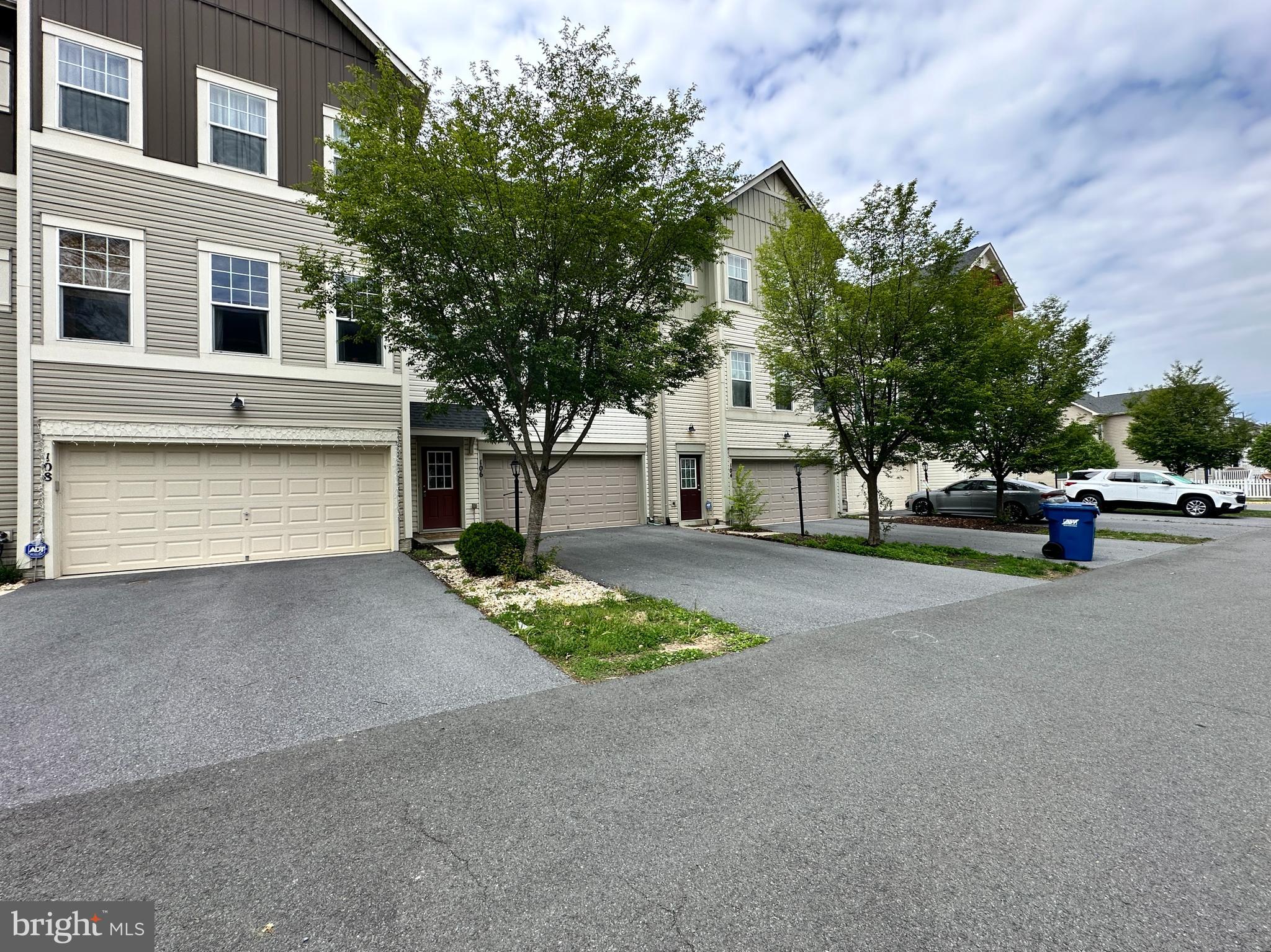 SNOWDEN BRIDGE - Residential Lease