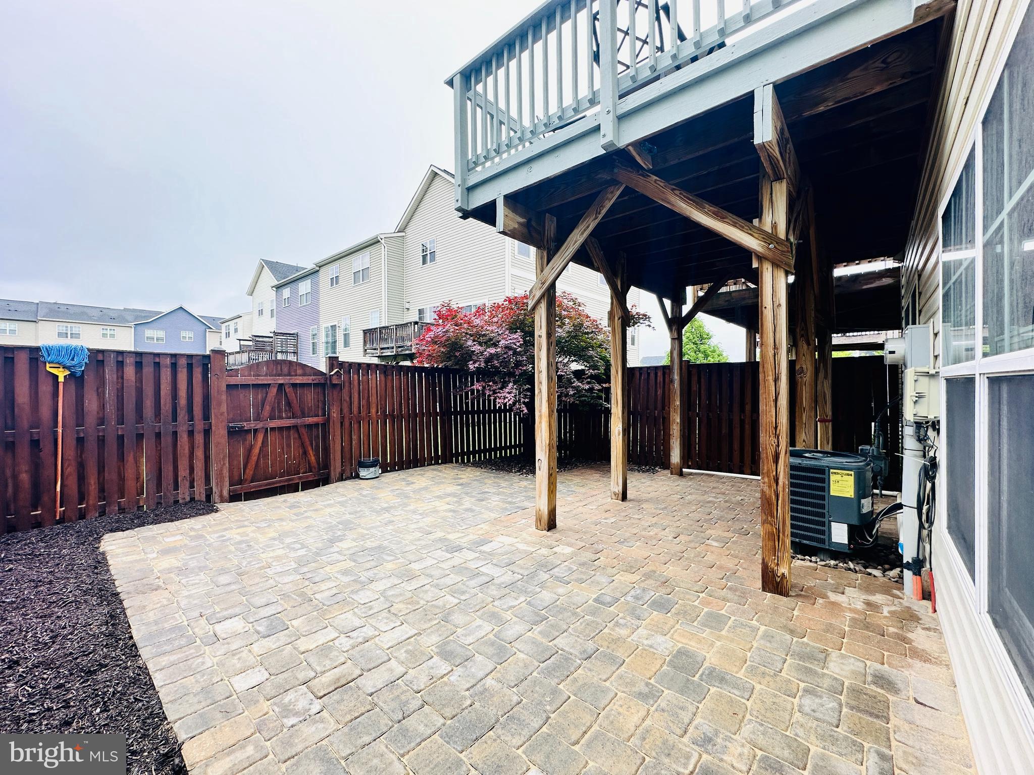 SNOWDEN BRIDGE - Residential Lease