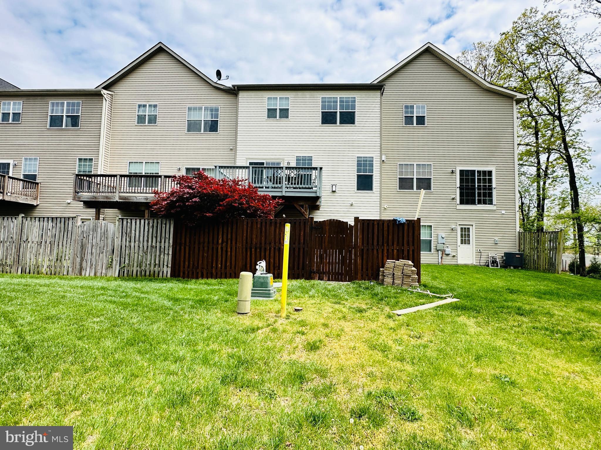 SNOWDEN BRIDGE - Residential Lease