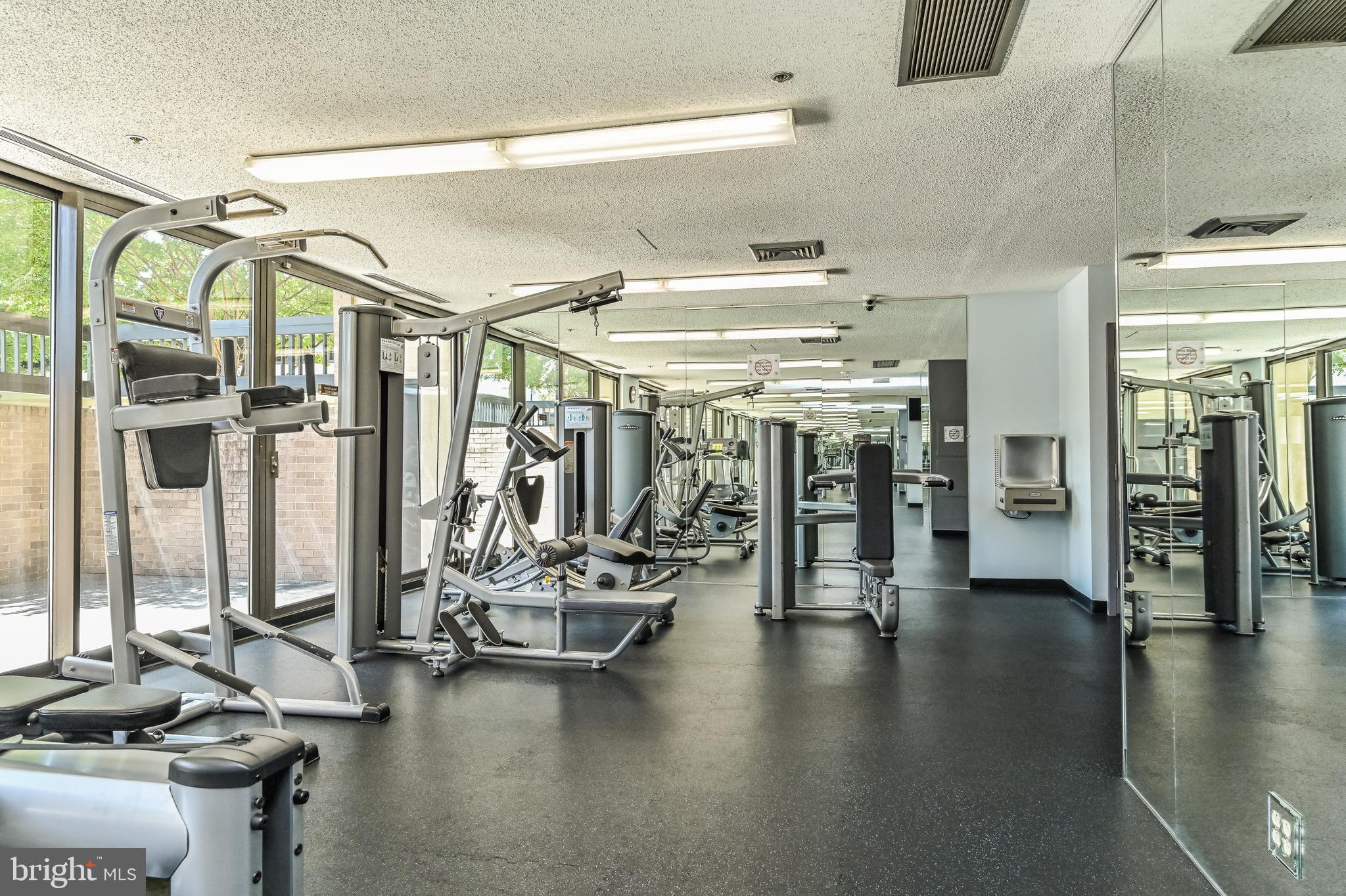 SKYLINE SQUARE CONDO - Residential