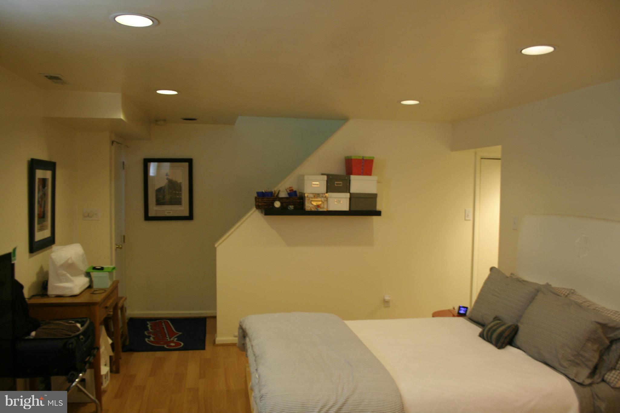 ALTA VISTA - Residential Lease