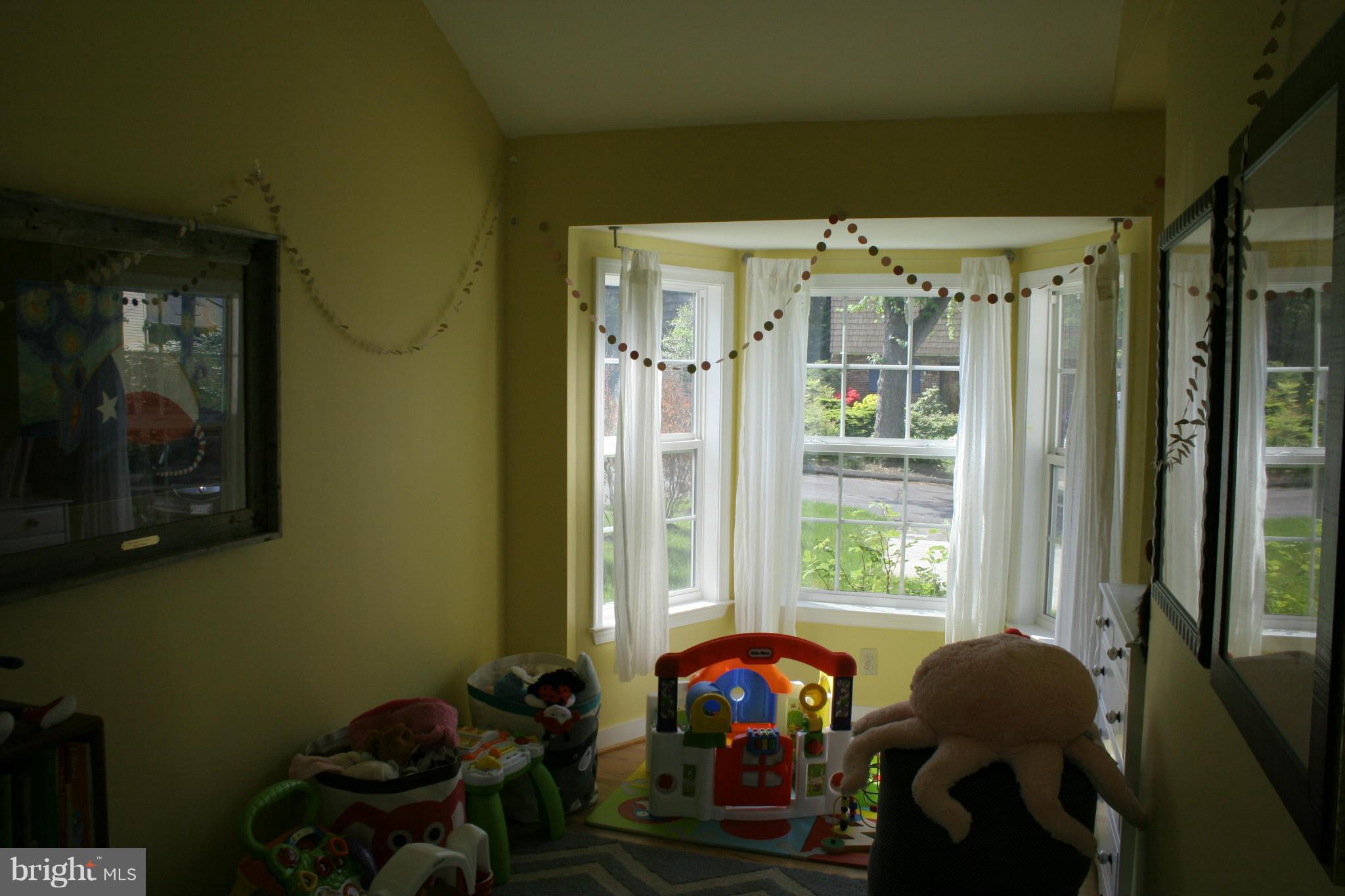 ALTA VISTA - Residential Lease