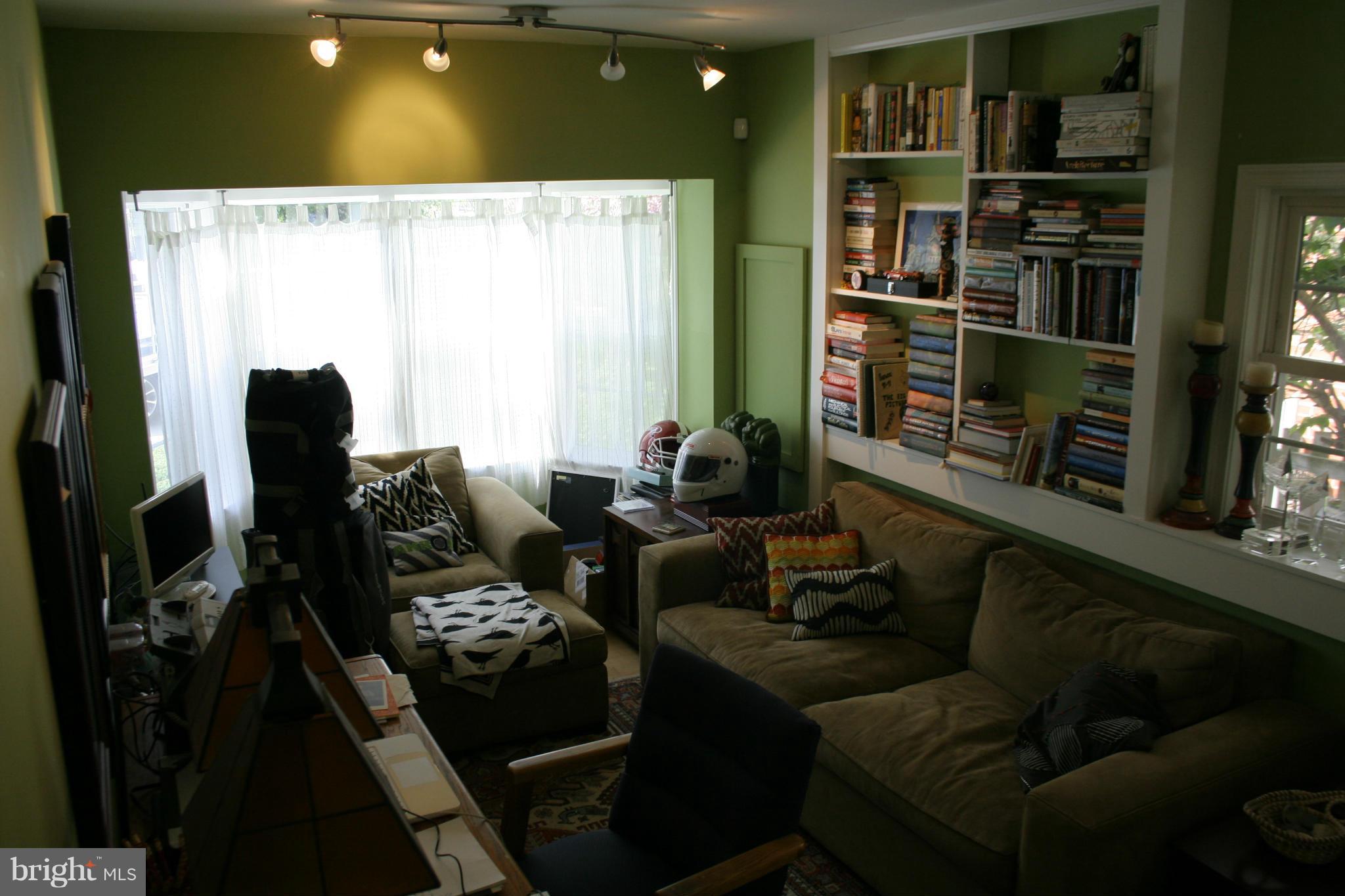 ALTA VISTA - Residential Lease