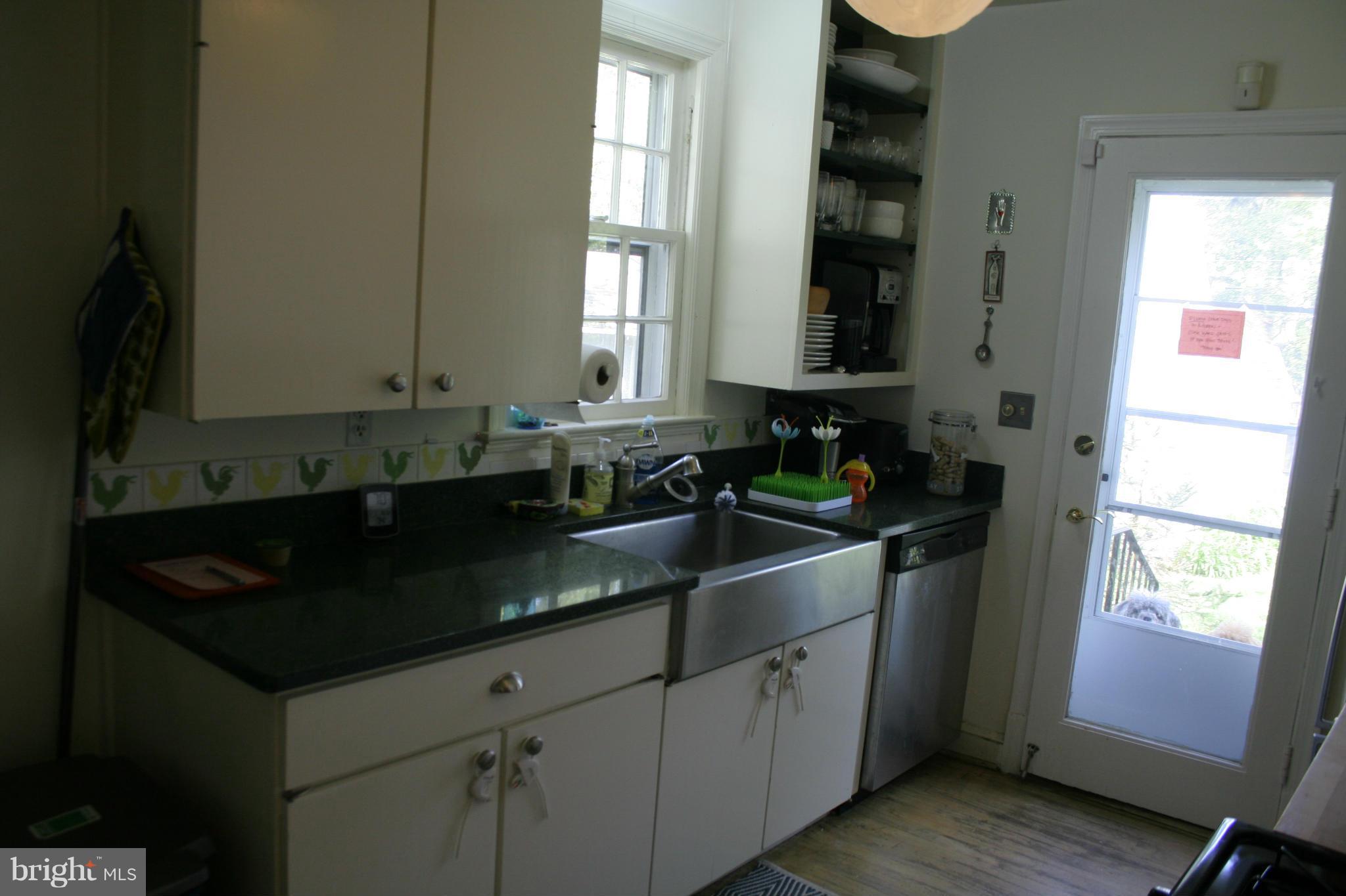 ALTA VISTA - Residential Lease