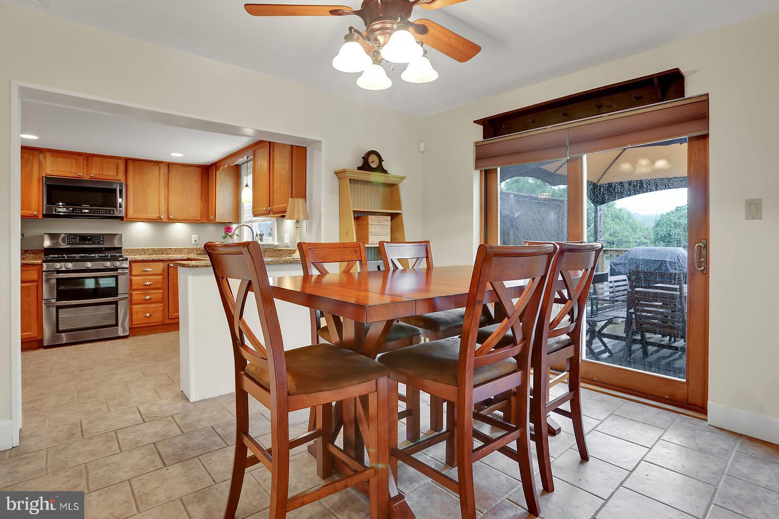 LAWNTON - Residential