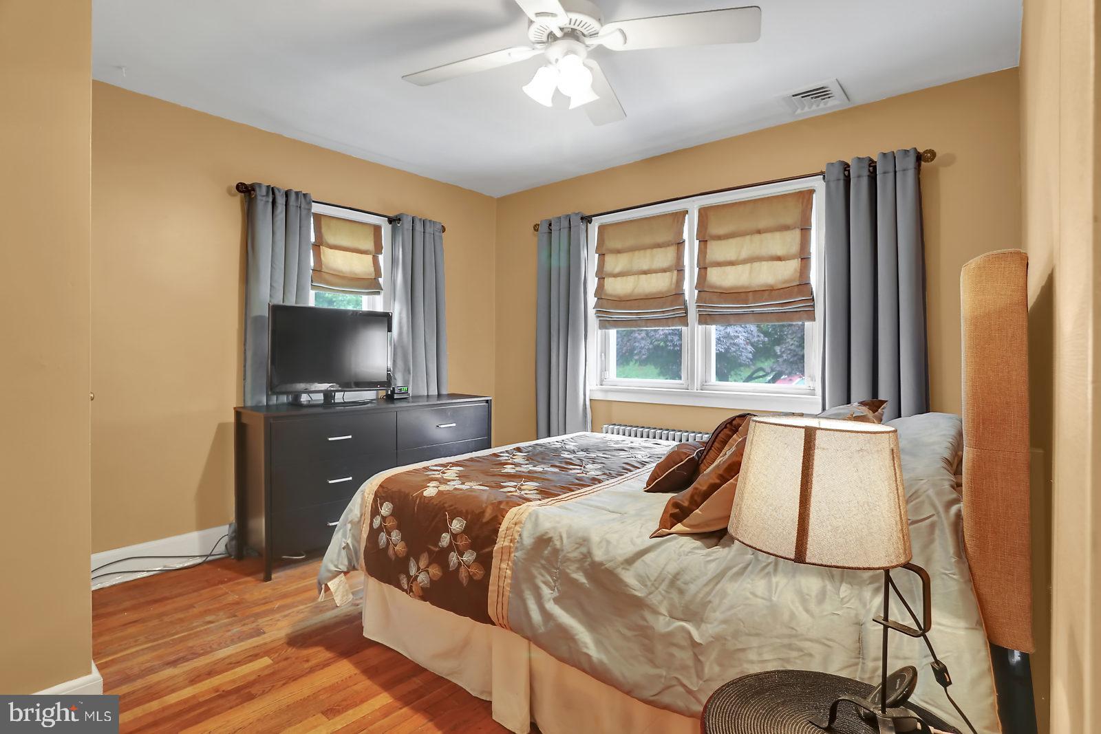 LAWNTON - Residential
