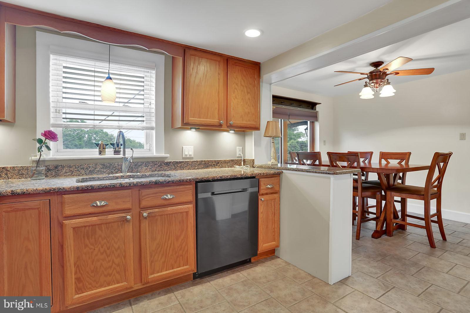 LAWNTON - Residential