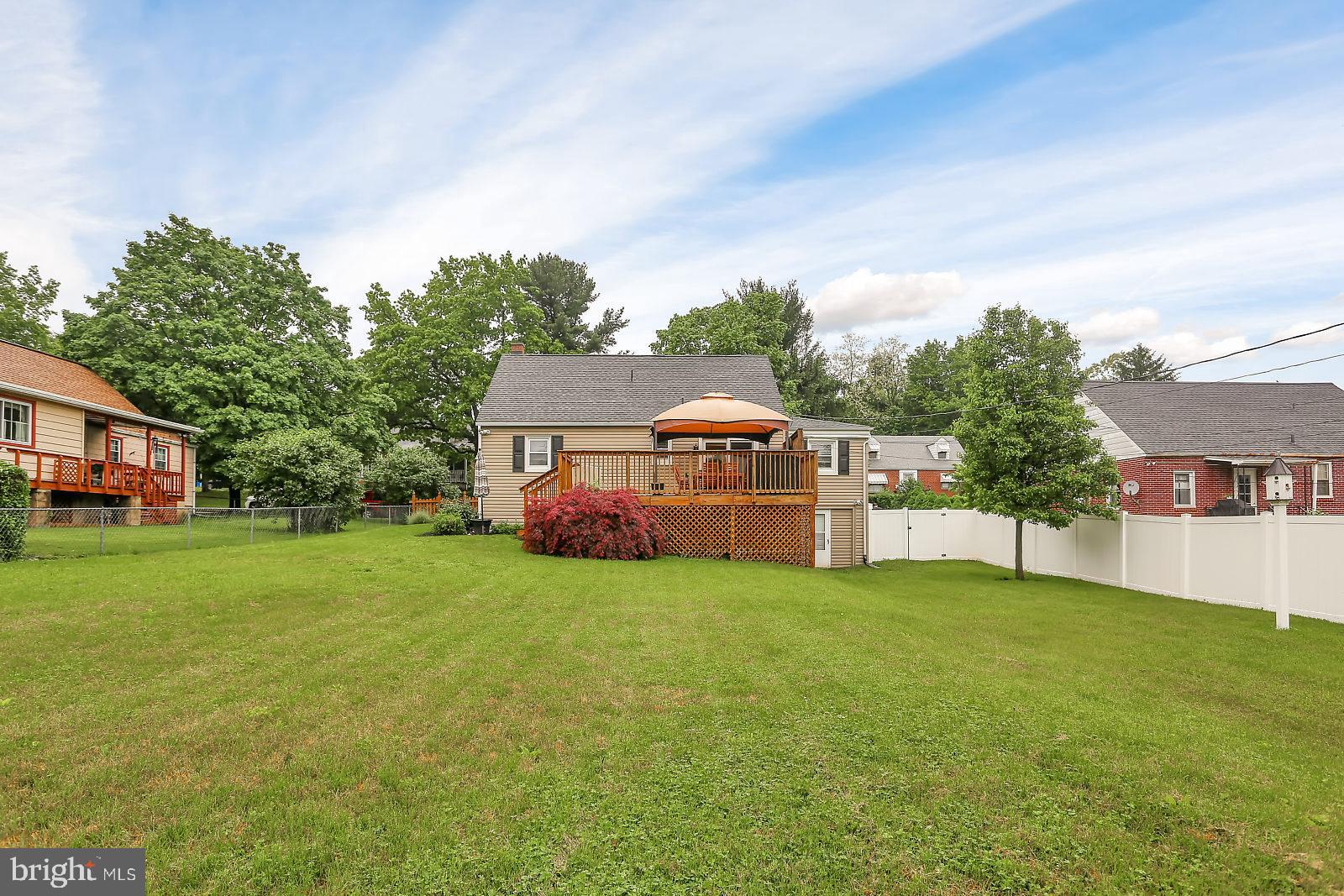 LAWNTON - Residential