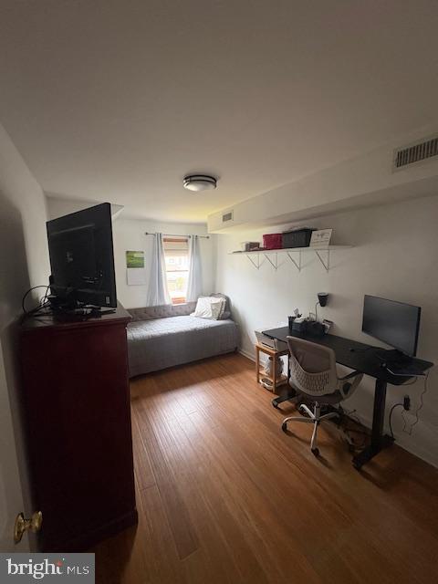 NORRIS HILLS CT - Residential