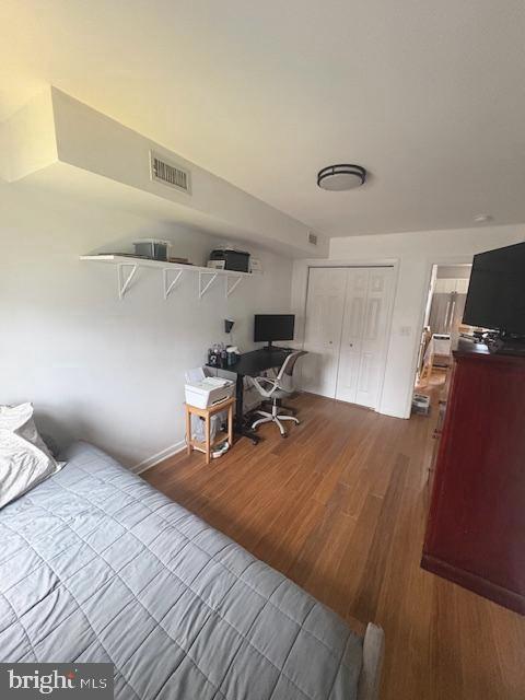 NORRIS HILLS CT - Residential