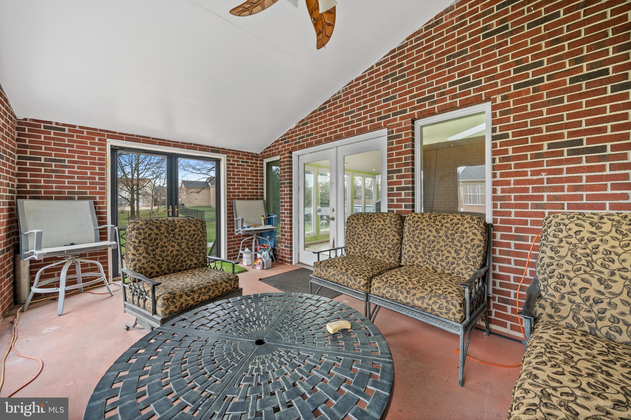 TANTALLON - Residential