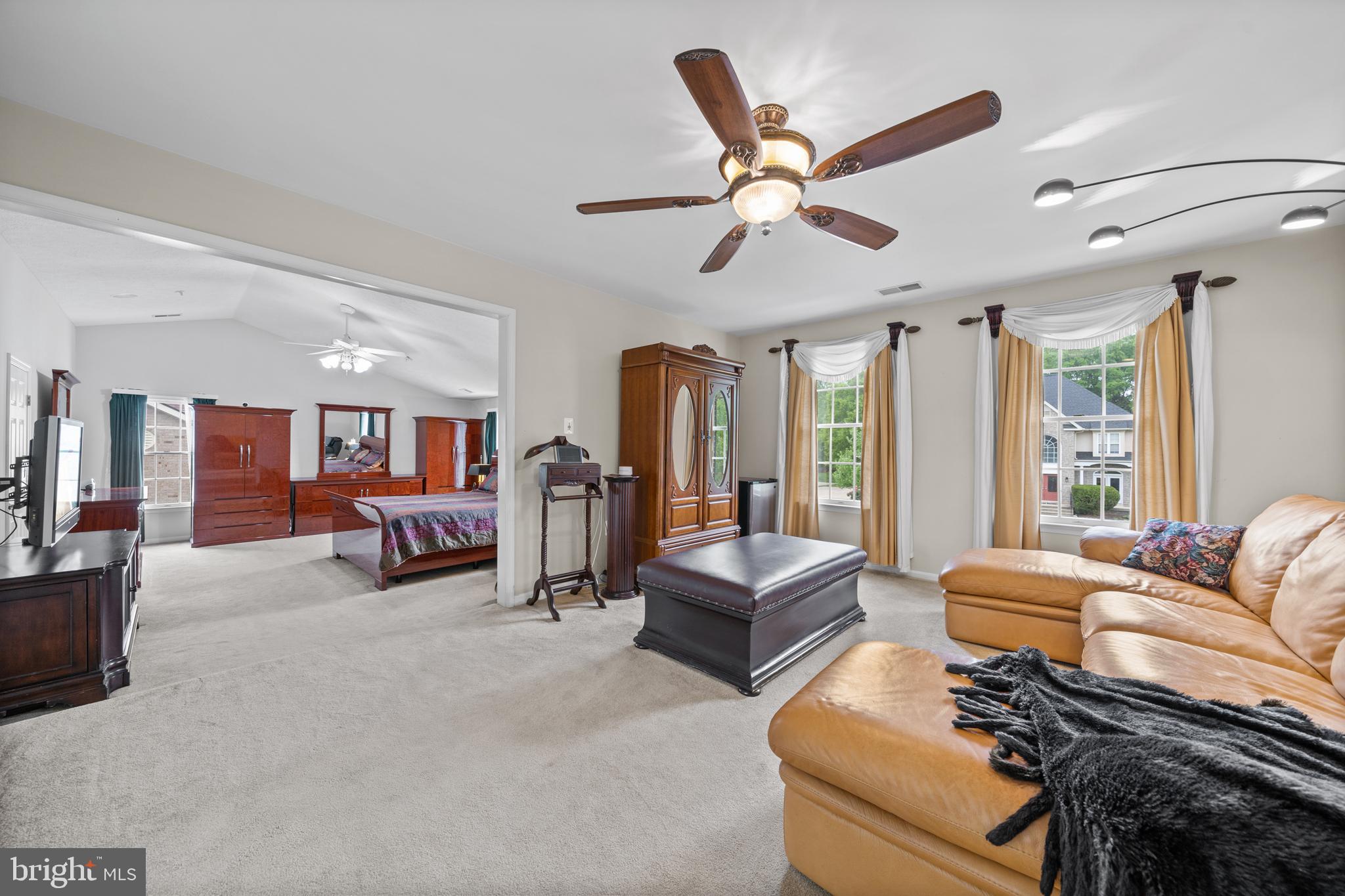 TANTALLON - Residential