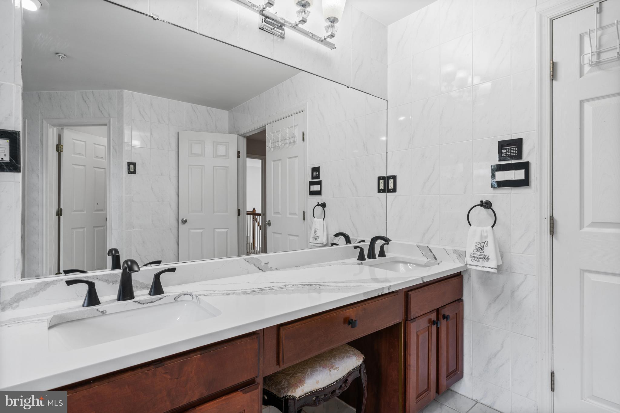 TANTALLON - Residential