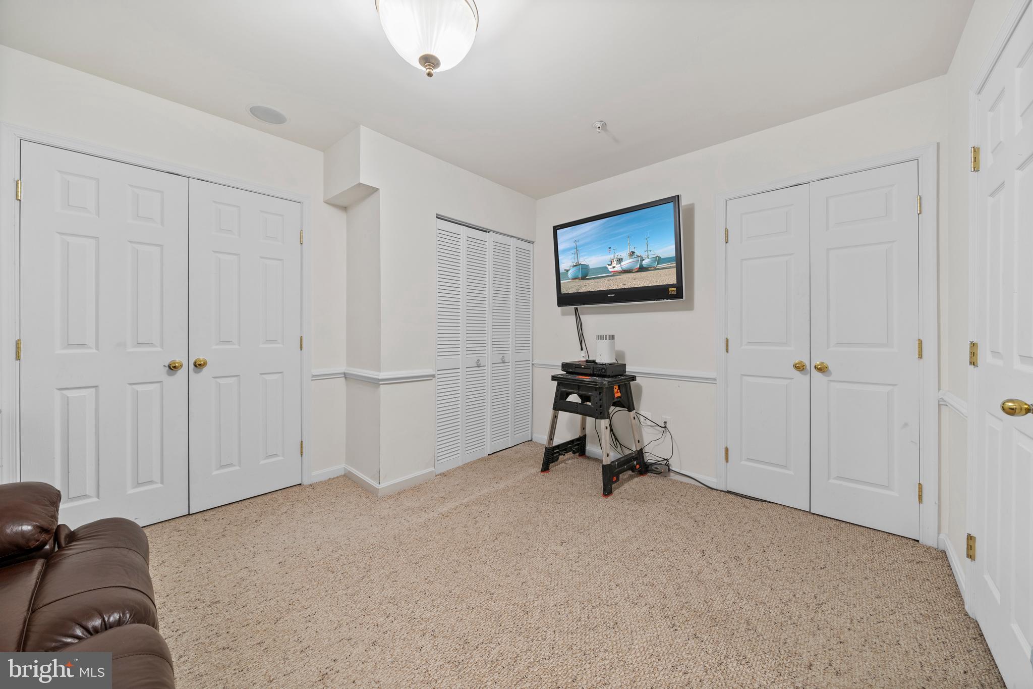 TANTALLON - Residential