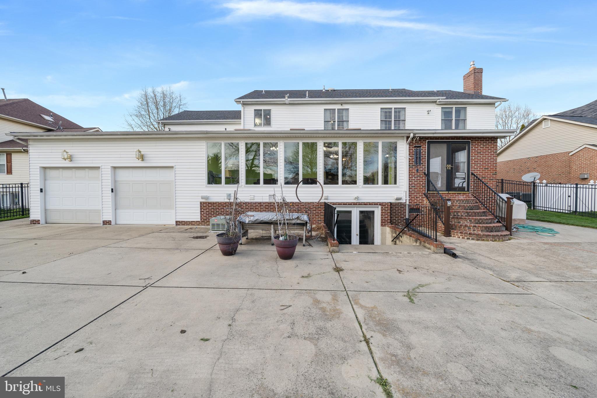 TANTALLON - Residential