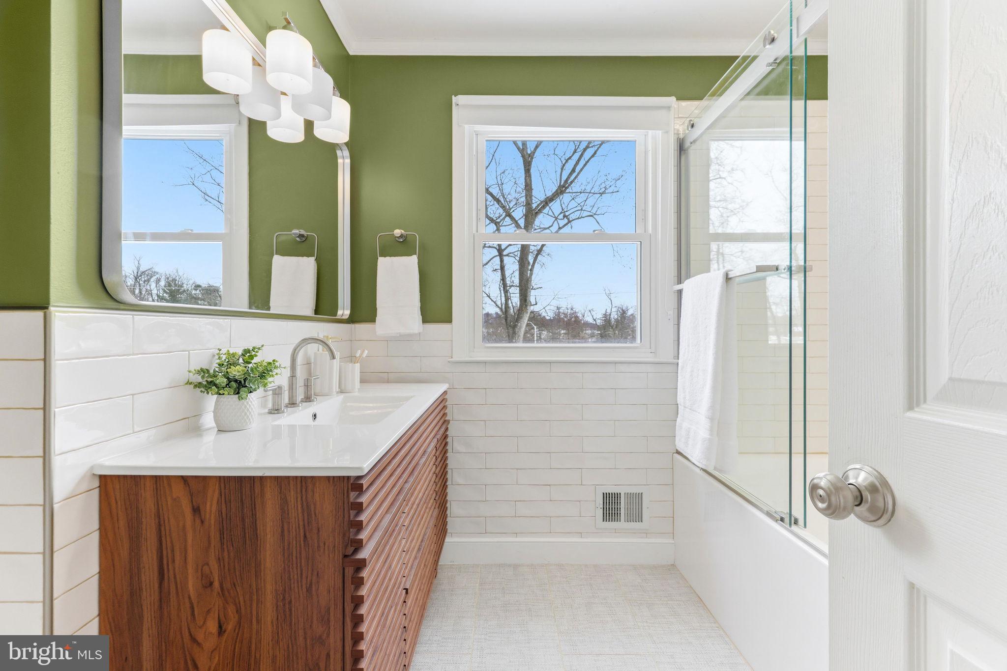 VALLEY WOOD - Residential