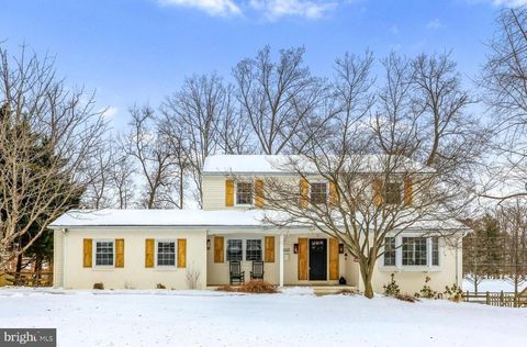 Photo of 2117 Woodfork Road, LUTHERVILLE TIMONIUM, MD 21093 (MLS # MDBC2151120)