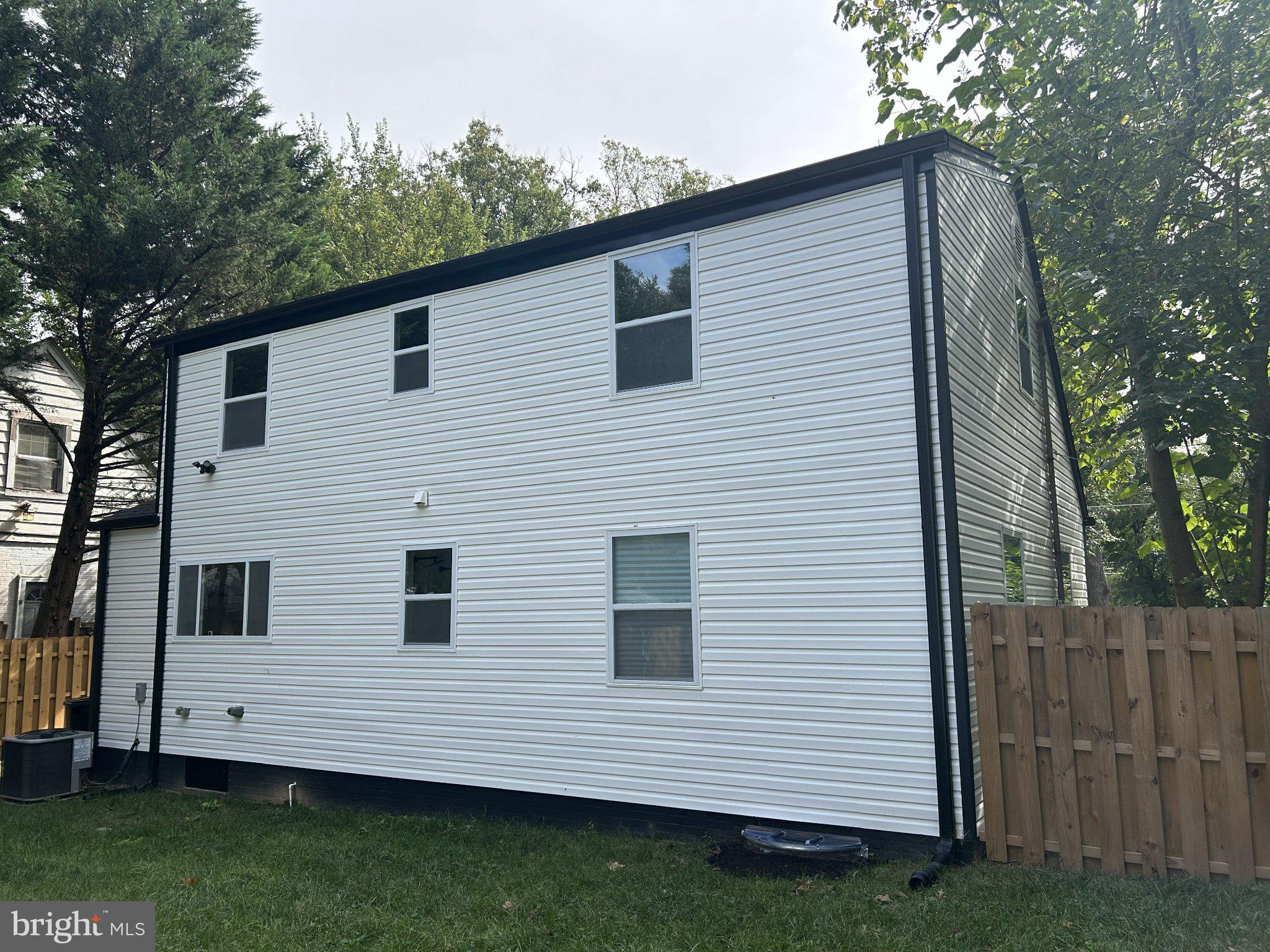 303 LEIGHTON AVENUE