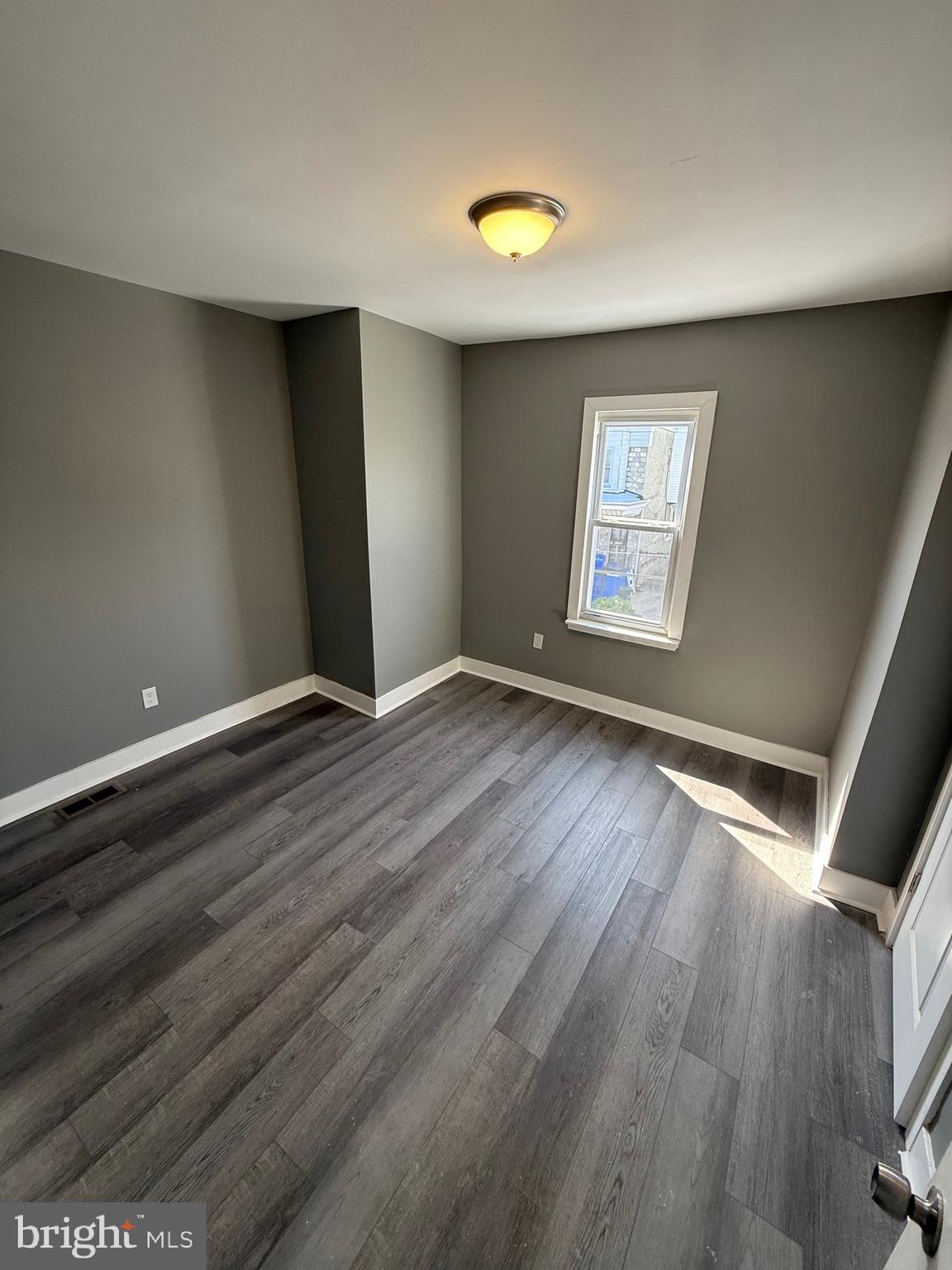 PHILADELPHIA (WEST) - Residential