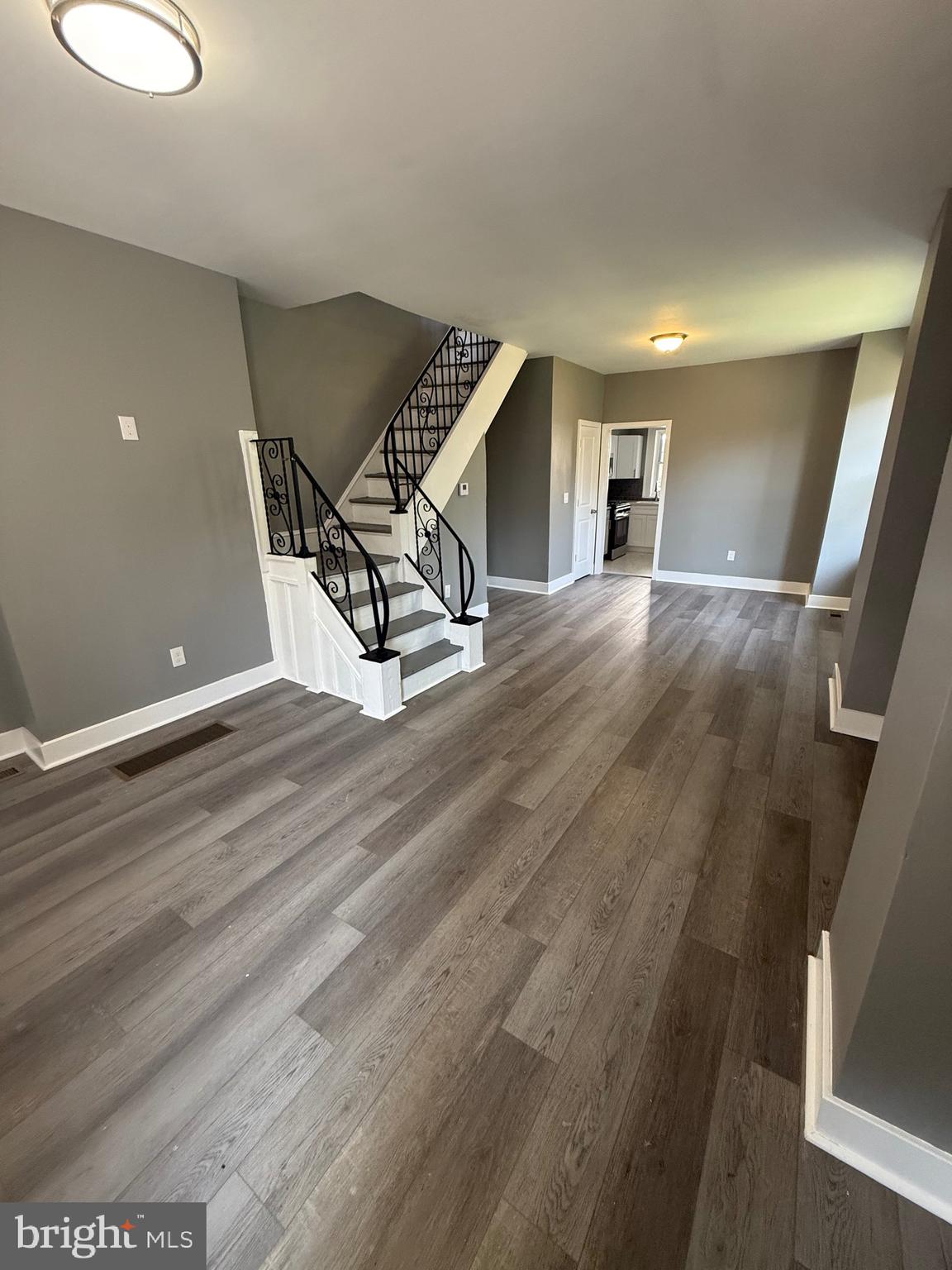 PHILADELPHIA (WEST) - Residential