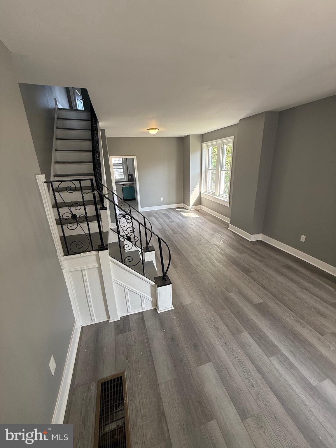 PHILADELPHIA (WEST) - Residential