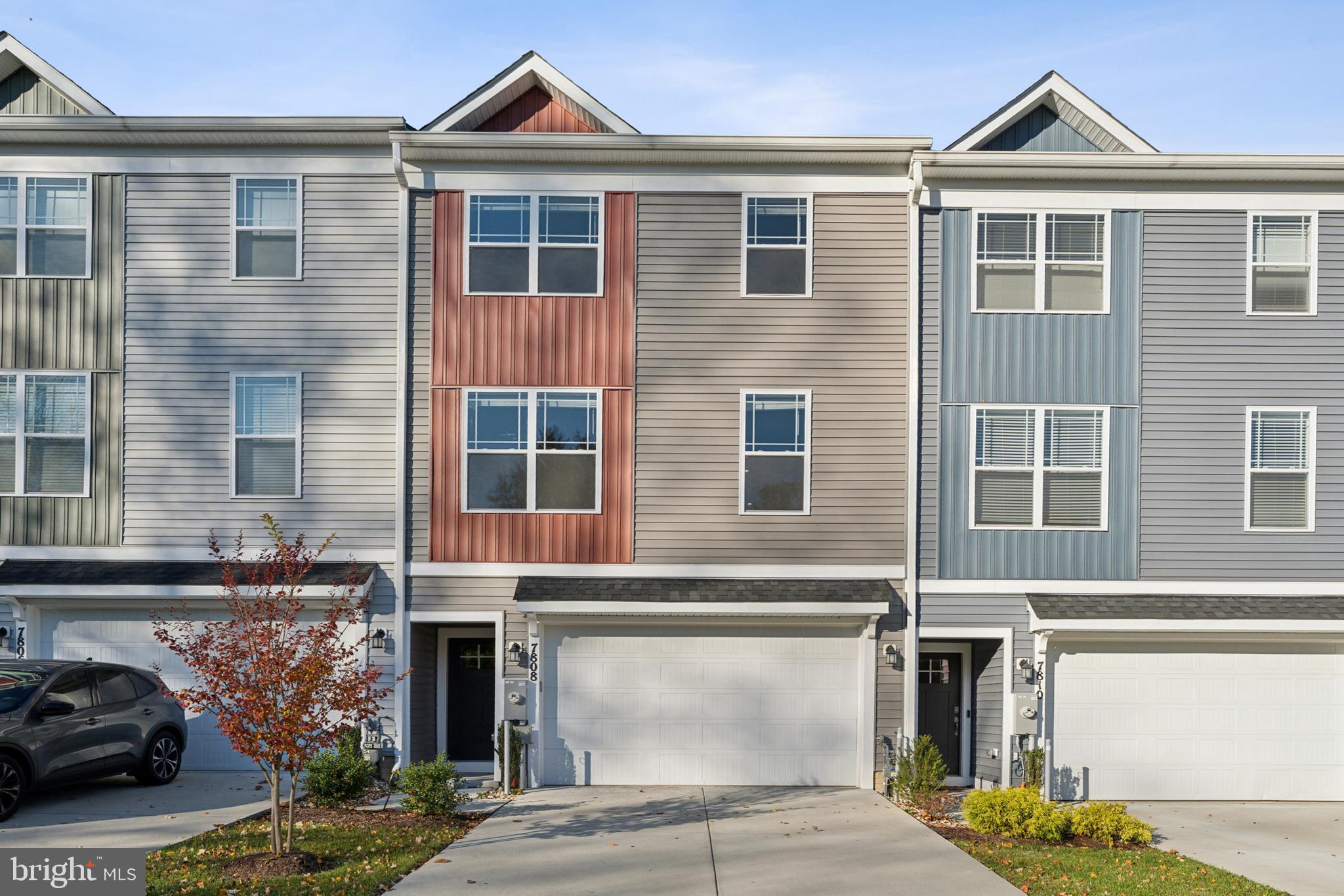 WOLF RUN LANE - Residential