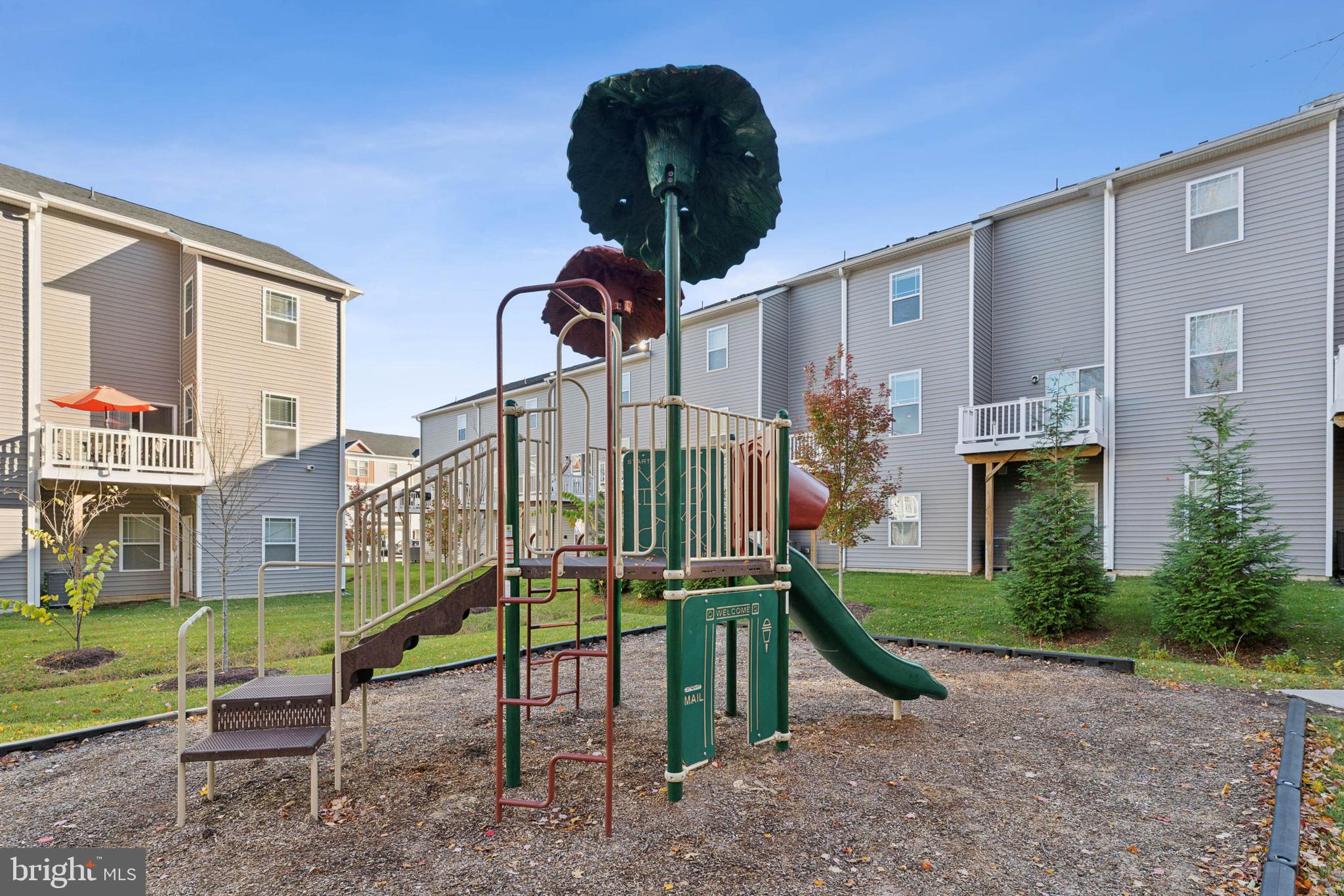 WOLF RUN LANE - Residential