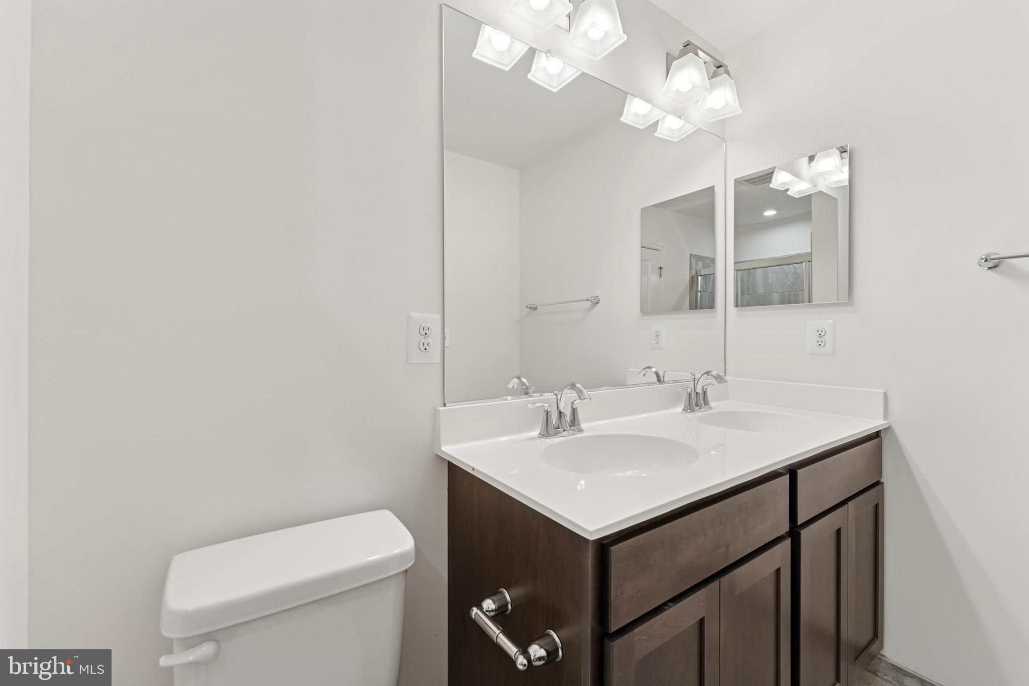 WOLF RUN LANE - Residential