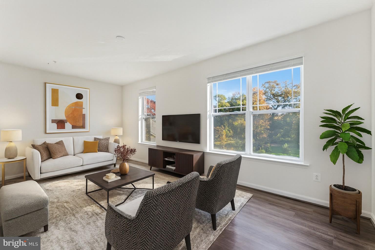 WOLF RUN LANE - Residential